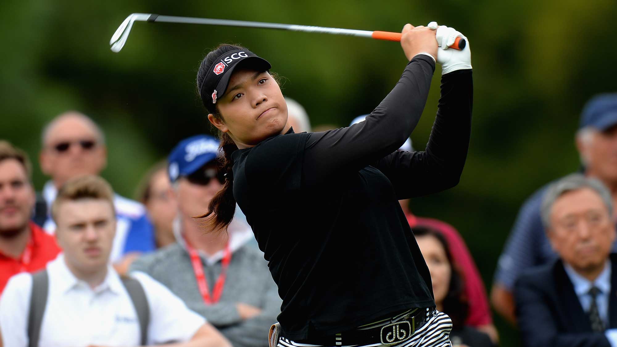 Ariya Jutanugarn tees off in the 2016 RICOH Women's British Open