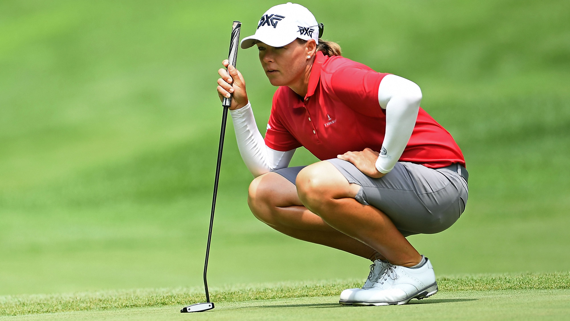 Katherine Kirk Reads a Putt on Thursday at Thornberry Creek