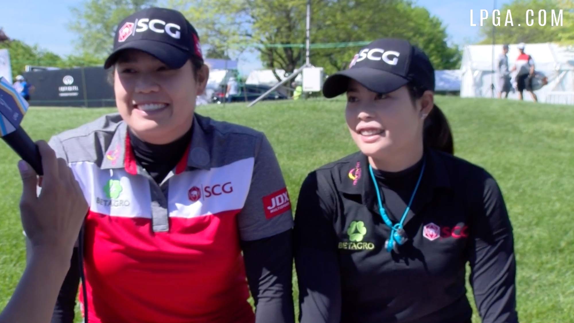 2018-jutanugarn-sisters-pretournament-thumb.jpg