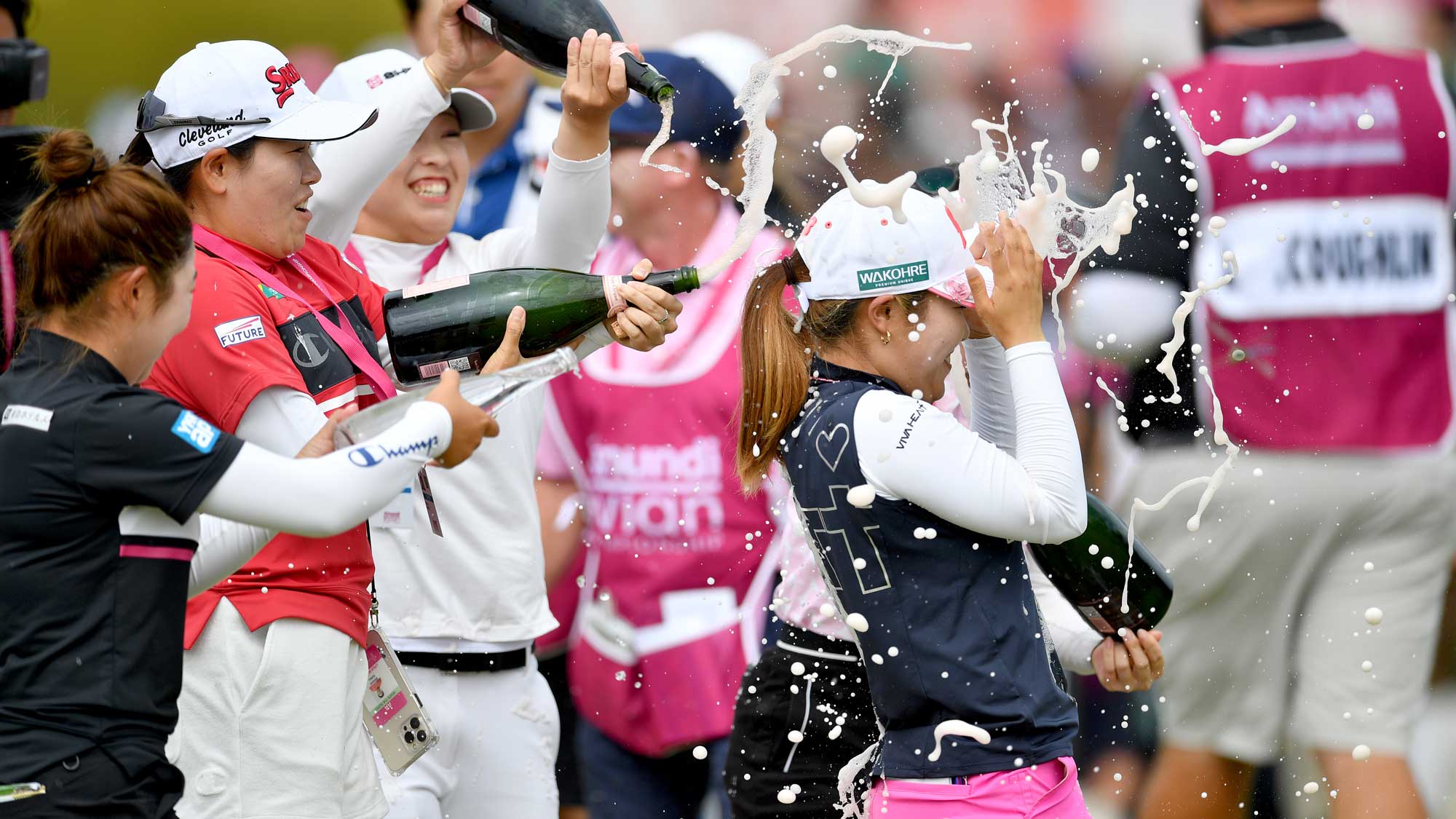 Ayaka Furue Becomes First-Time Major Winner at The Amundi Evian ...