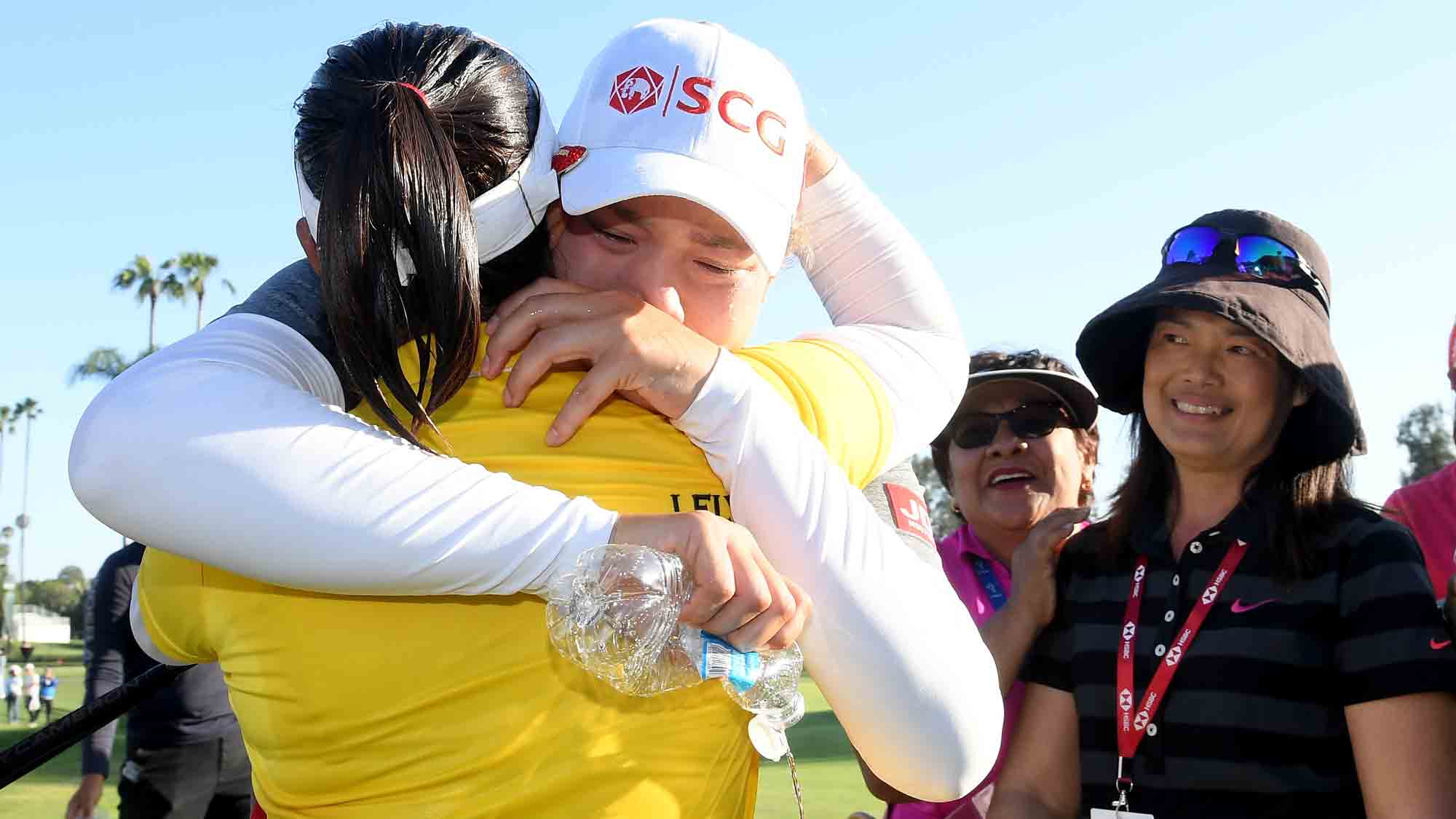 jutanugarns_950124122_2000x1125.jpg