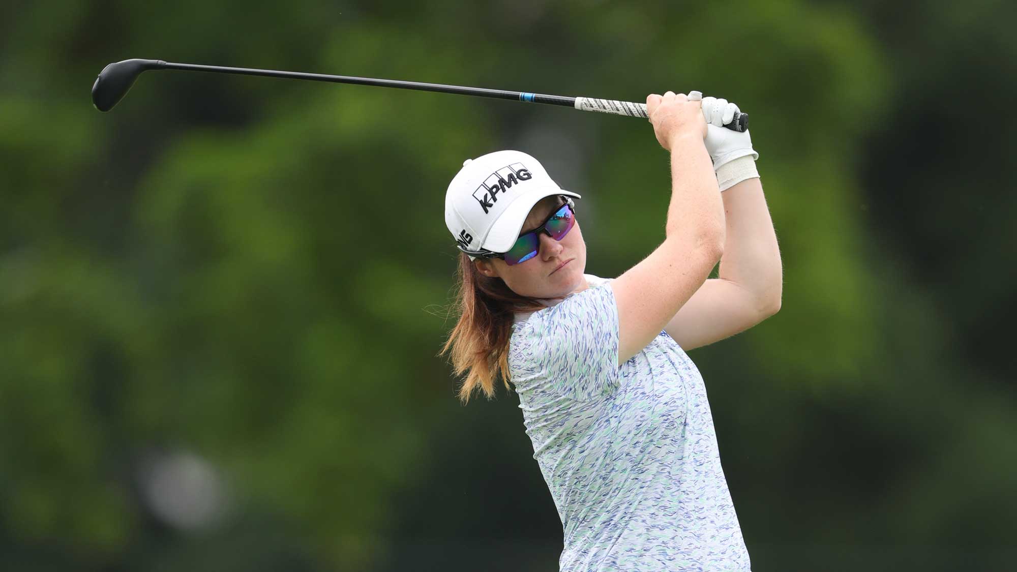 Maguire retains 1-shot lead in Women's PGA Championship with Jenny