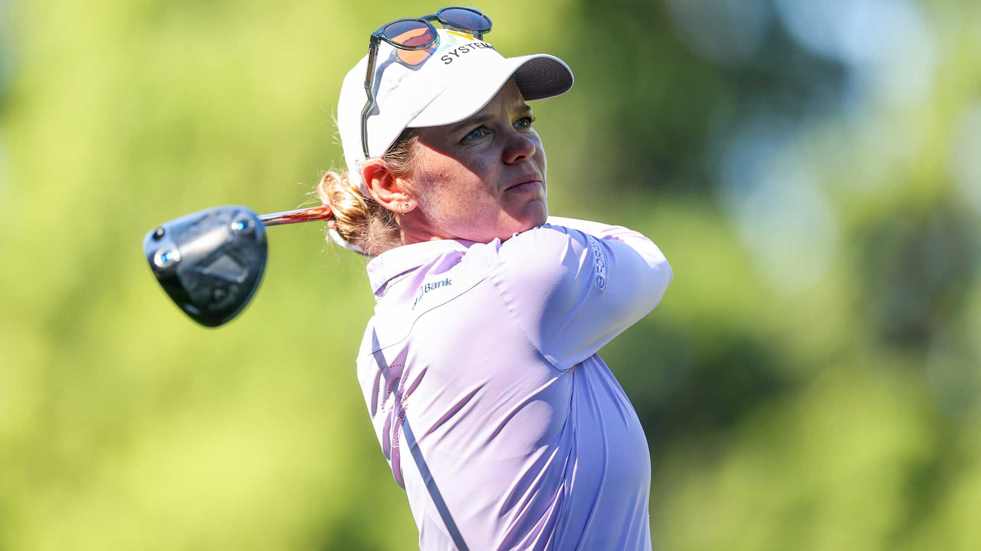 Sarah Schmelzel Takes a 2-shot Lead Midway Through the Second Round of ...