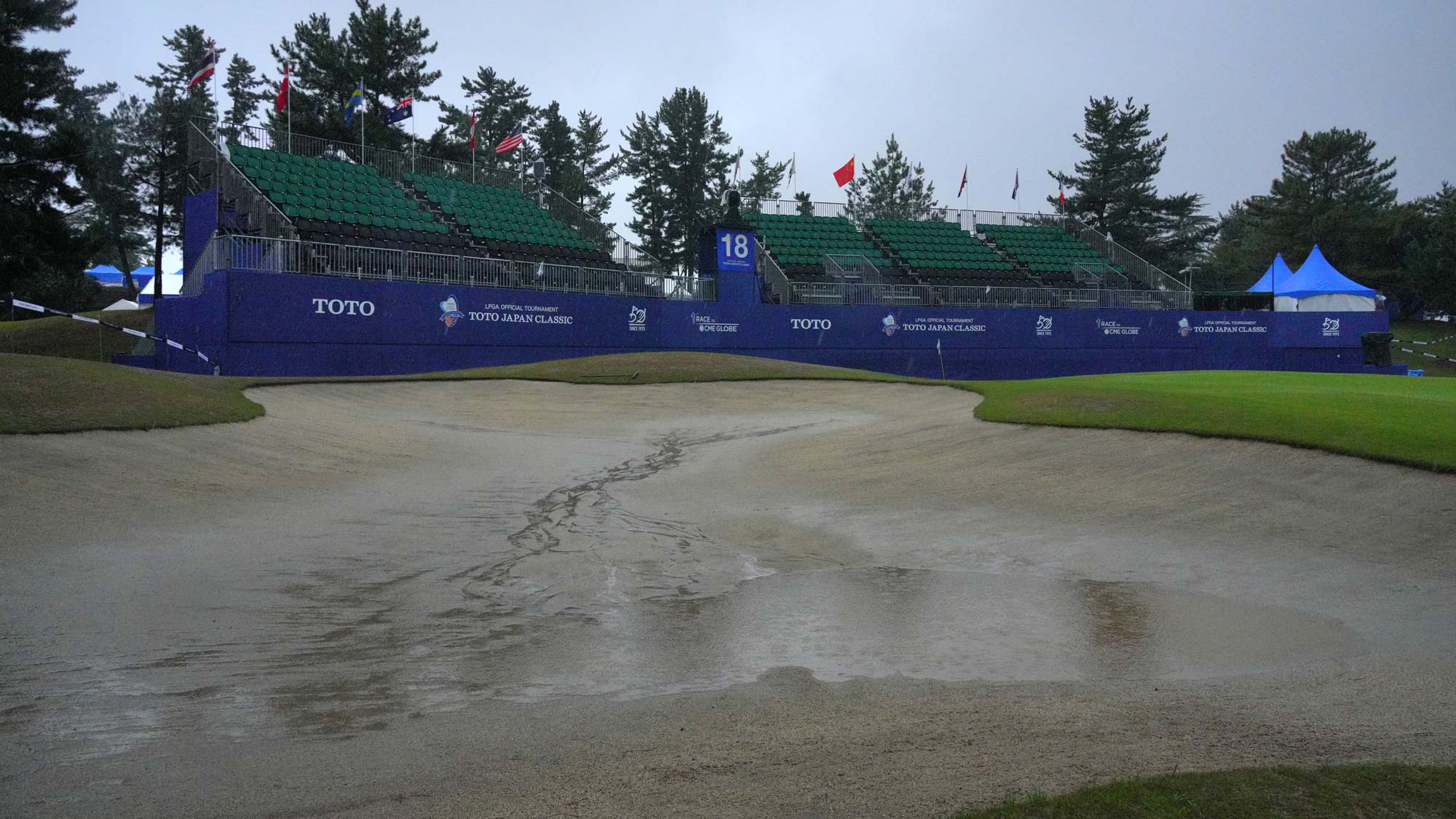  A general view of the 18th green as the third round of the TOTO Japan Classic 2024 has been cancelled due to bad weather at Seta Golf Course on November 2, 2024 in Otsu, Shiga, Japan.