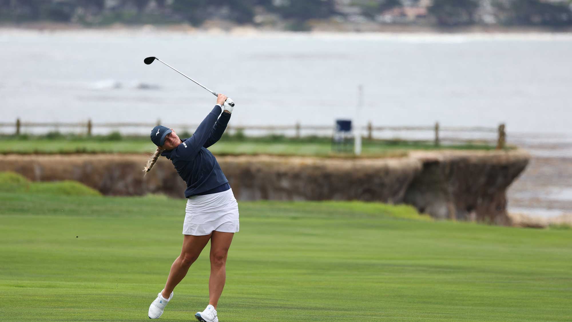 Bailey Tardy brings her best to Pebble Beach for 2shot lead at U.S