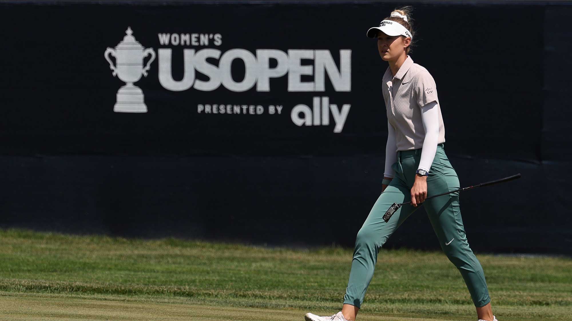 Challenging Morning Conditions Confound Field in First Round of U.S