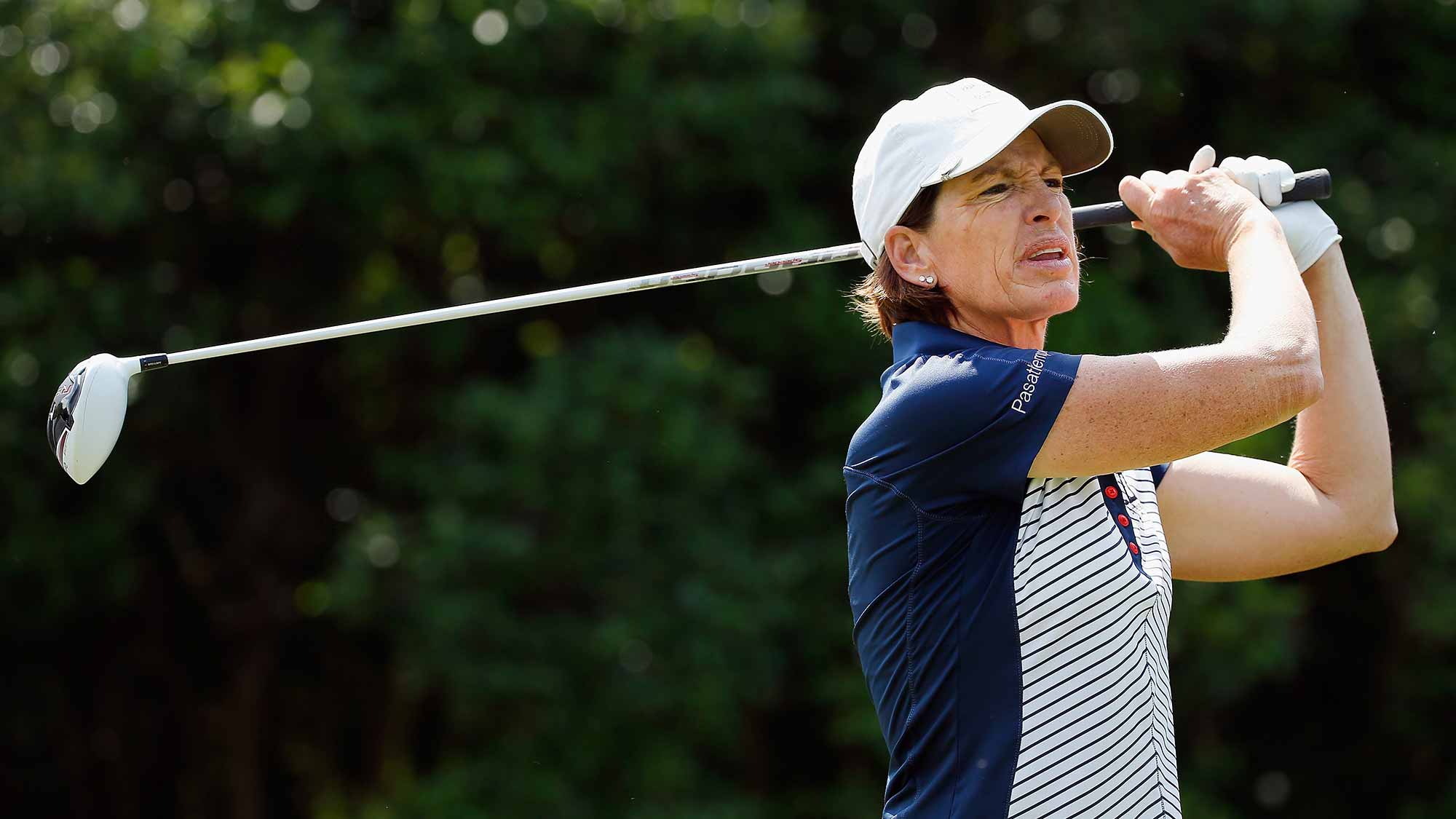 Juli Inkster hits a tee shot on the 18th tee during Round One of the 2015 Volunteers of America North Texas Shootout Presented by JTBC at Las Colinas Country Club