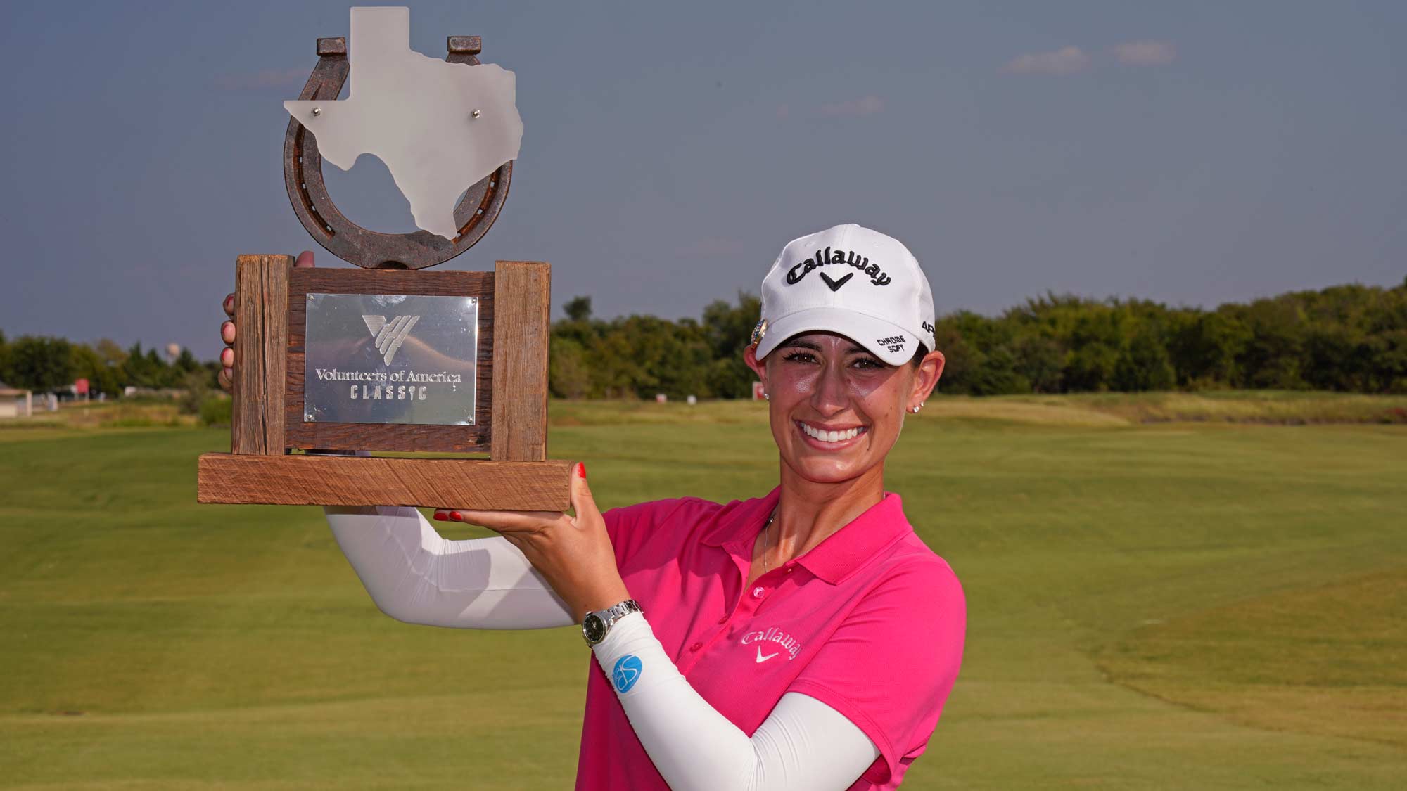 Cheyenne Knight Holds VOA Classic Trophy